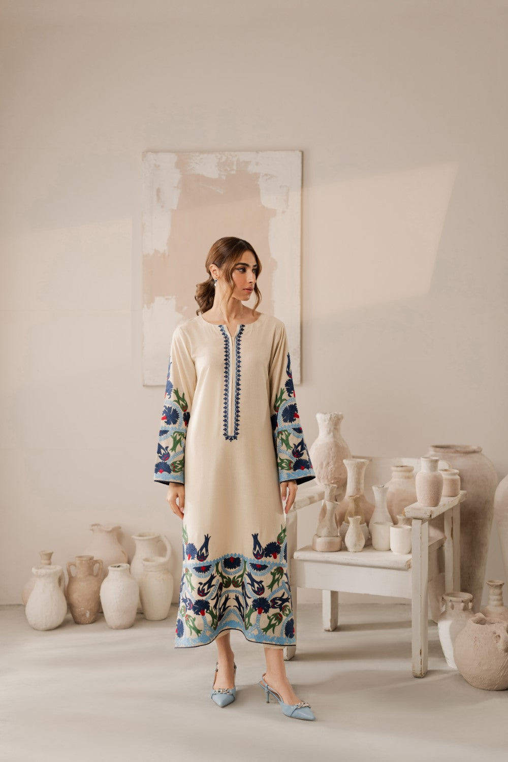 Cream Alishba 3PC