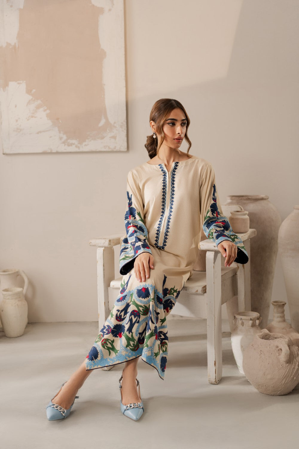 Cream Alishba 3PC