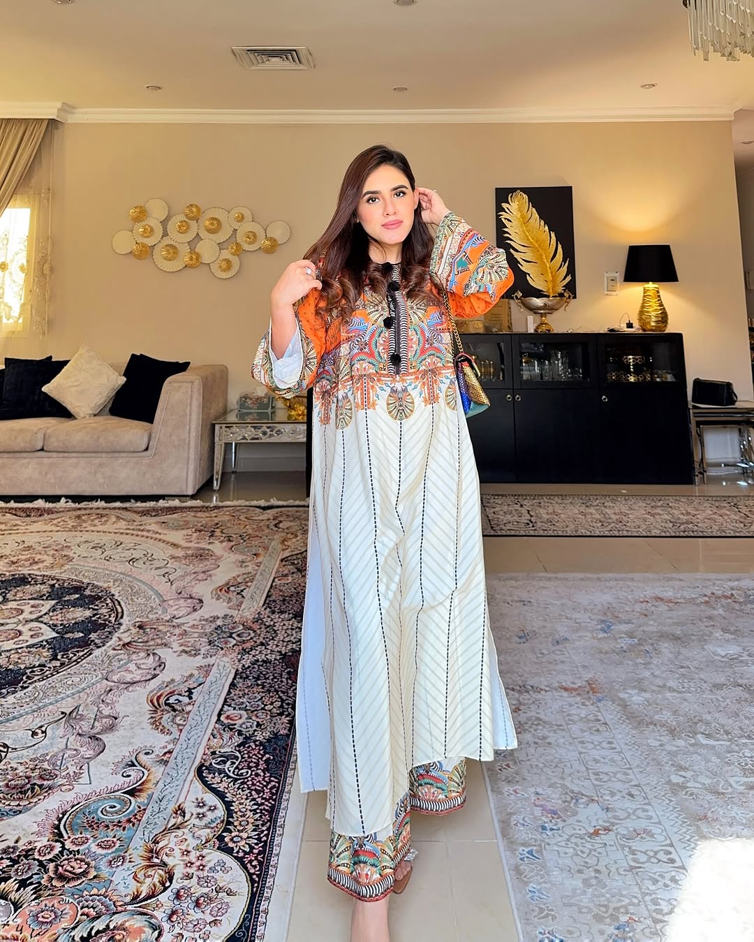 Selected Variant Image